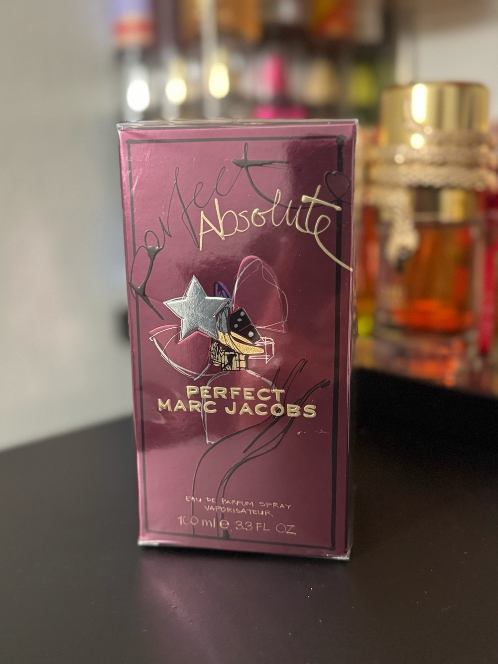 Marc Jacobs Perfect Absolute